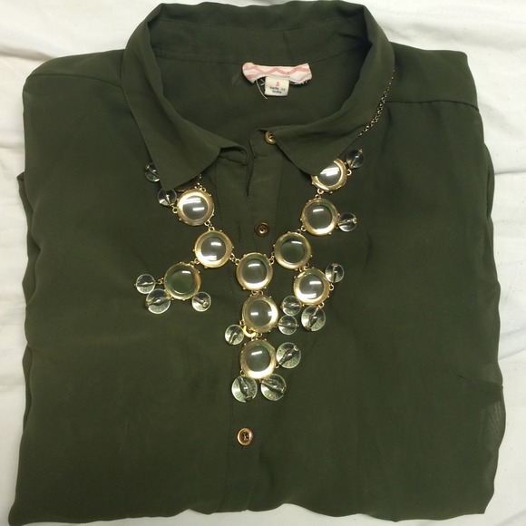 Olive Tab Sleeve Button Down w/ Cut Out - Picture 1 of 3