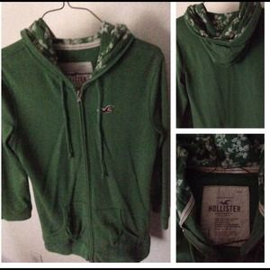 Hollister green short sleeve slipper hoodie