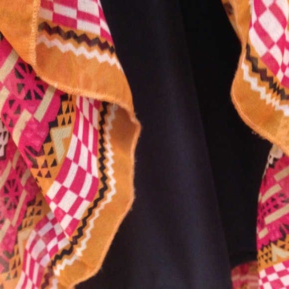 🎀SOLD🎀Aztec skirt. Great colors! - Picture 3 of 4