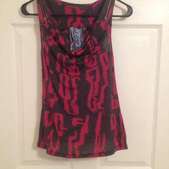 L.A.M.B. Tank