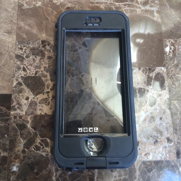 5/5s newest lifeproof case. Nuude version