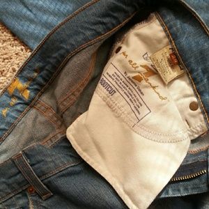 7 for all Mankind Boot cut. Great color