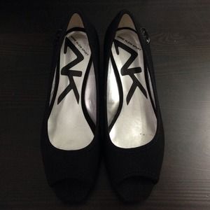 Black Anne Klein sport wedges ➰