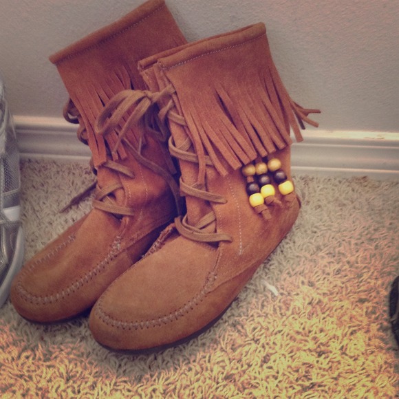 Cute Skechers boots