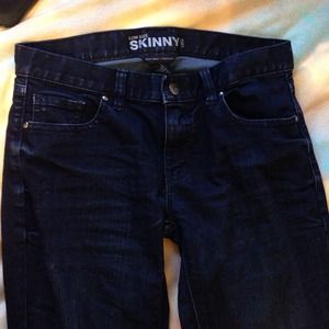 New York & Company dark wash low-rise skinny jeans