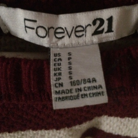 Sweater :) almost never worn from Forever 21. - Picture 2 of 2