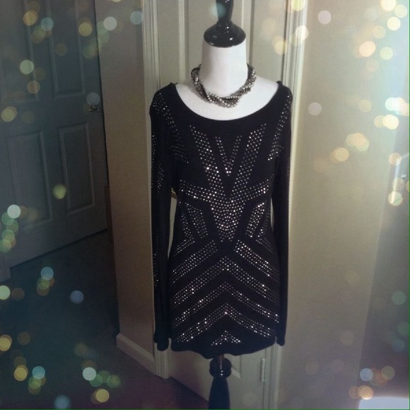 Rock & Republic Tops - ROCK & REPUBLIC STUDDED BLACK TOP