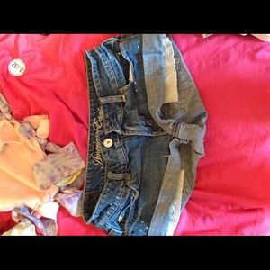 AE size 2 shorts