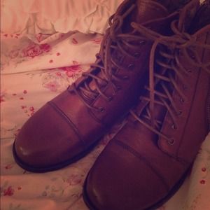 Steve Madden Combat boots