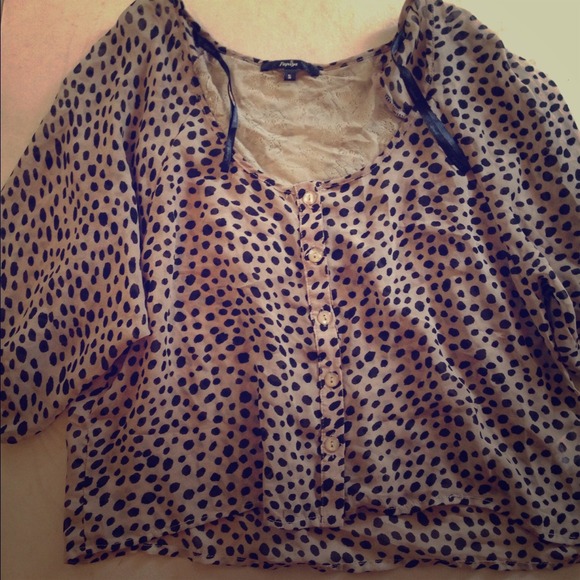 Cropped blouse