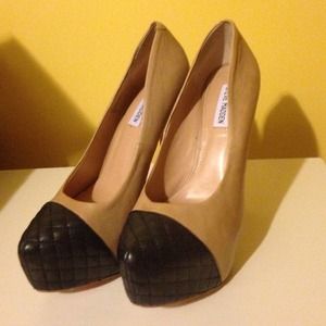 Steve Madden Desires Pump 10M