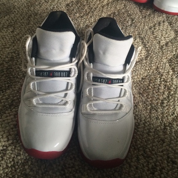 New low price..Jordan 11 lows