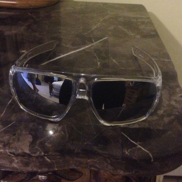 Oakley Dispatch LIKE NEW sunglasses