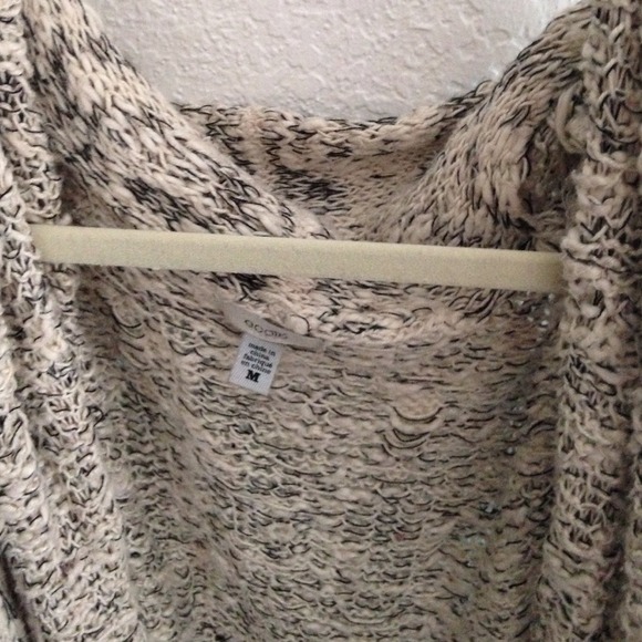 Sweater - Picture 2 of 2