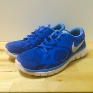 💵 SOLD 💵 Nike Flex Run Running Shoes in blue