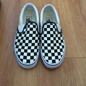 Classic Slip On Black & White Checkerboard Vans