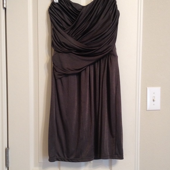 Gray/silver sweet heart top dress by express