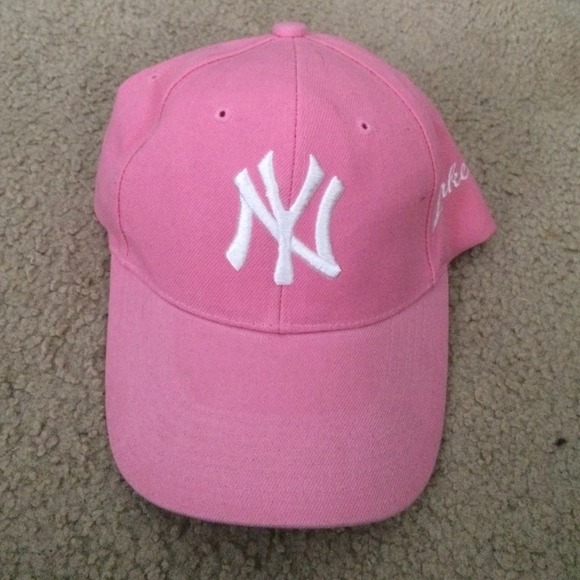 Yankees hat