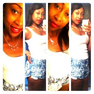 STONEWASHED DENIM SHORTS