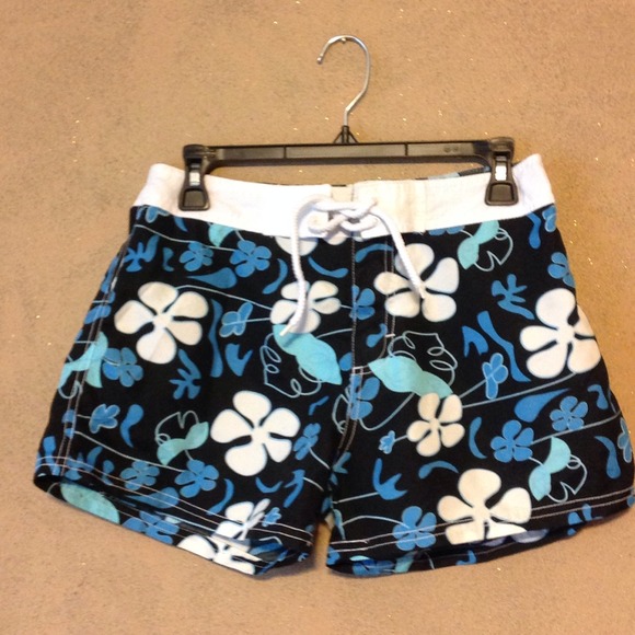 Hawaiian Print Velcro Drawstring a Shorts - Picture 1 of 4