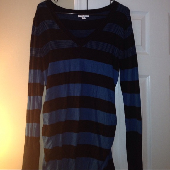 ❗️Sold❗️Maternity sweater
