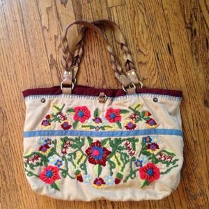 Beautiful Floral Stitched Lucky Brand Purse