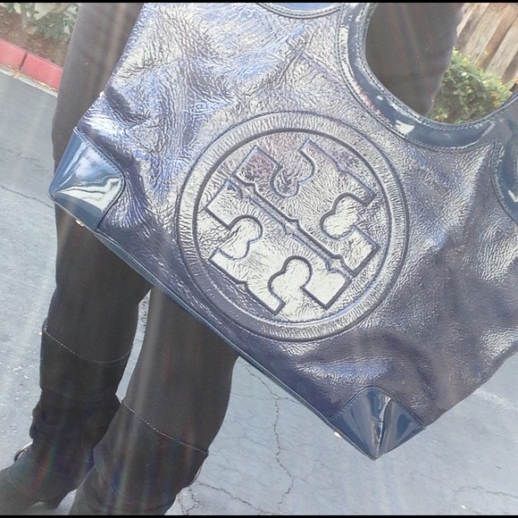 Gorgeous Tory Burch Bombe Tote