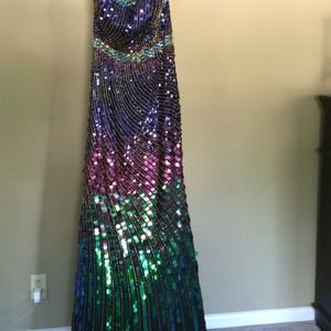 Sequin Sherri Hill gown