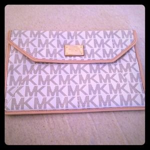 Michael Kors Envelope Clutch