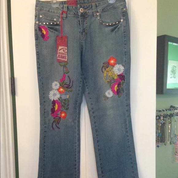 NWT Request Jeans 32