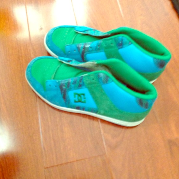Green DC shoes