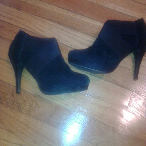 Black suede boots