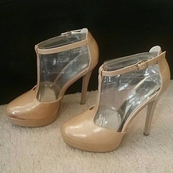 Carlos Santana heels