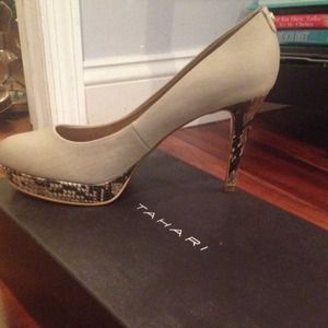 Tahari heels