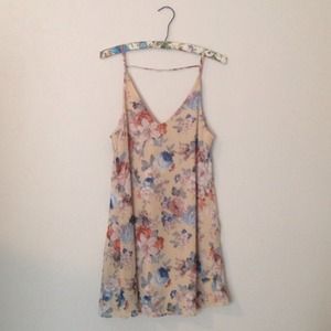 Floral Mini