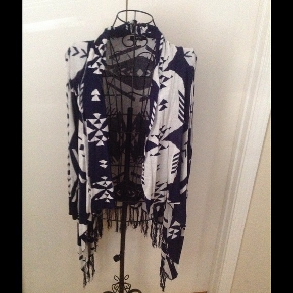 SOLD////Southwest Cardigan (Navy)