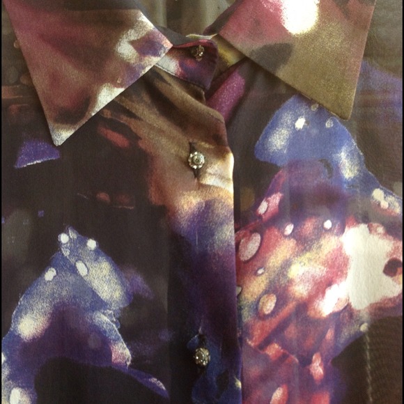 Gianfranco Ferre Tops - 🎉HP🎉Sheer Gianfranco Ferre Top RhinestoneButtons