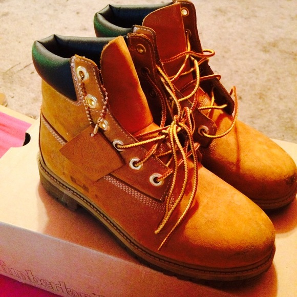 Classic wheat timberlands