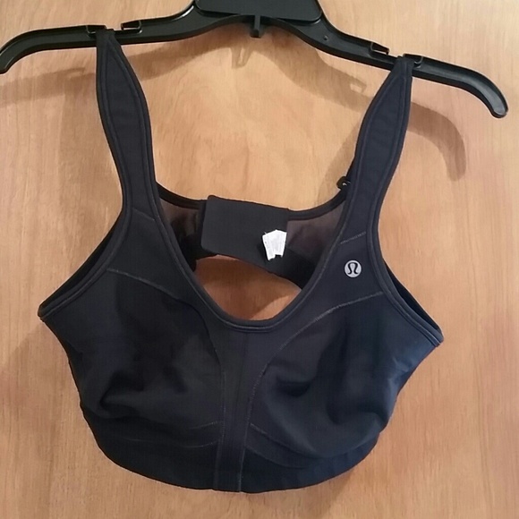 Lululemon bra
