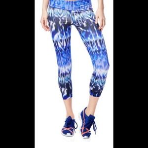 Aeropstale active crop pants