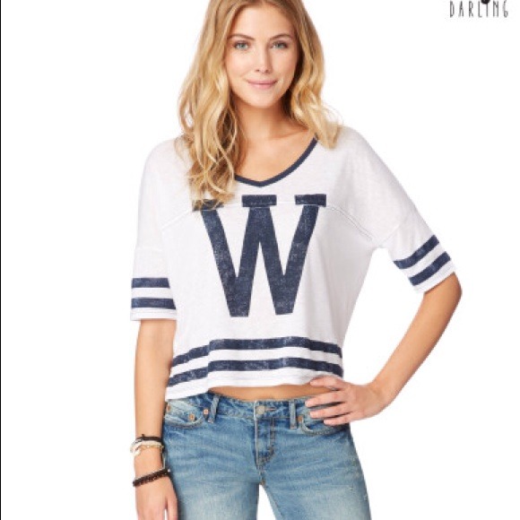 W top - Picture 2 of 2