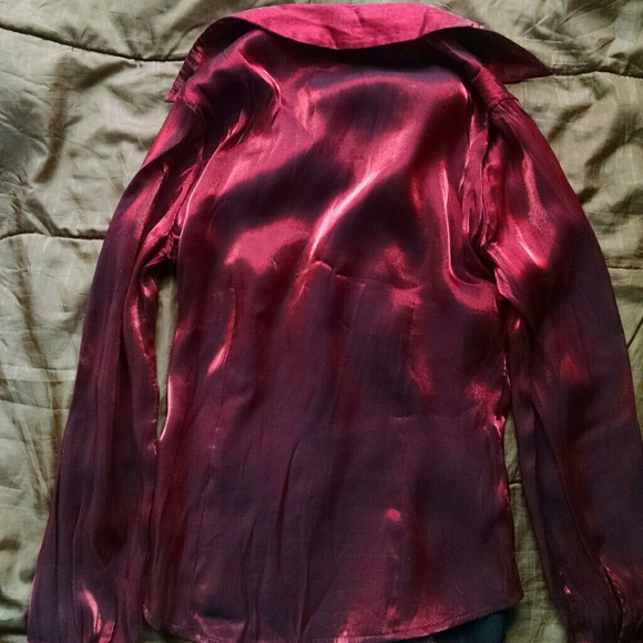 Wine-colored Button Down Blouse wPetals - Picture 2 of 2