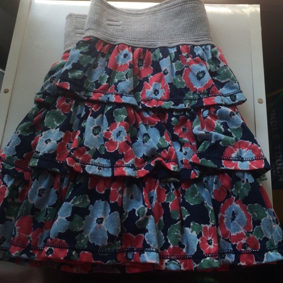 Floral skirt - Picture 1 of 1