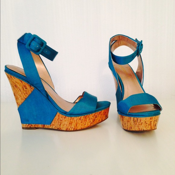 BCBGeneration Teal Wedges ☀️