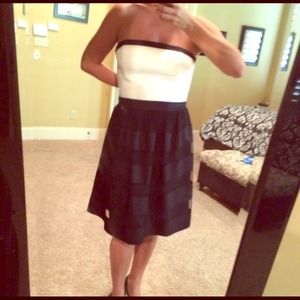 White House Black Market cocktail dress. Size 10.