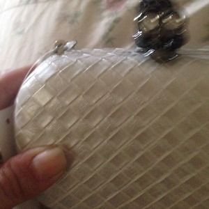 Cute skull clutch closer clear out