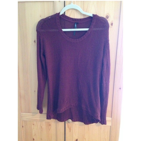 Sweaters - Maroon sweater