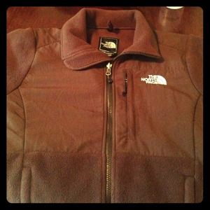 100% authentic women's North Face Denali