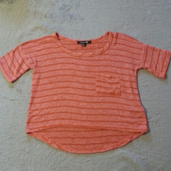 a baggy crop top