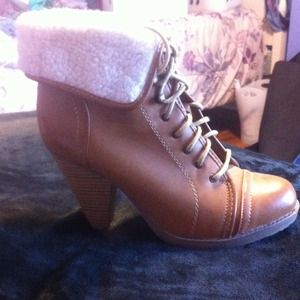 Heel leather warm winter booties